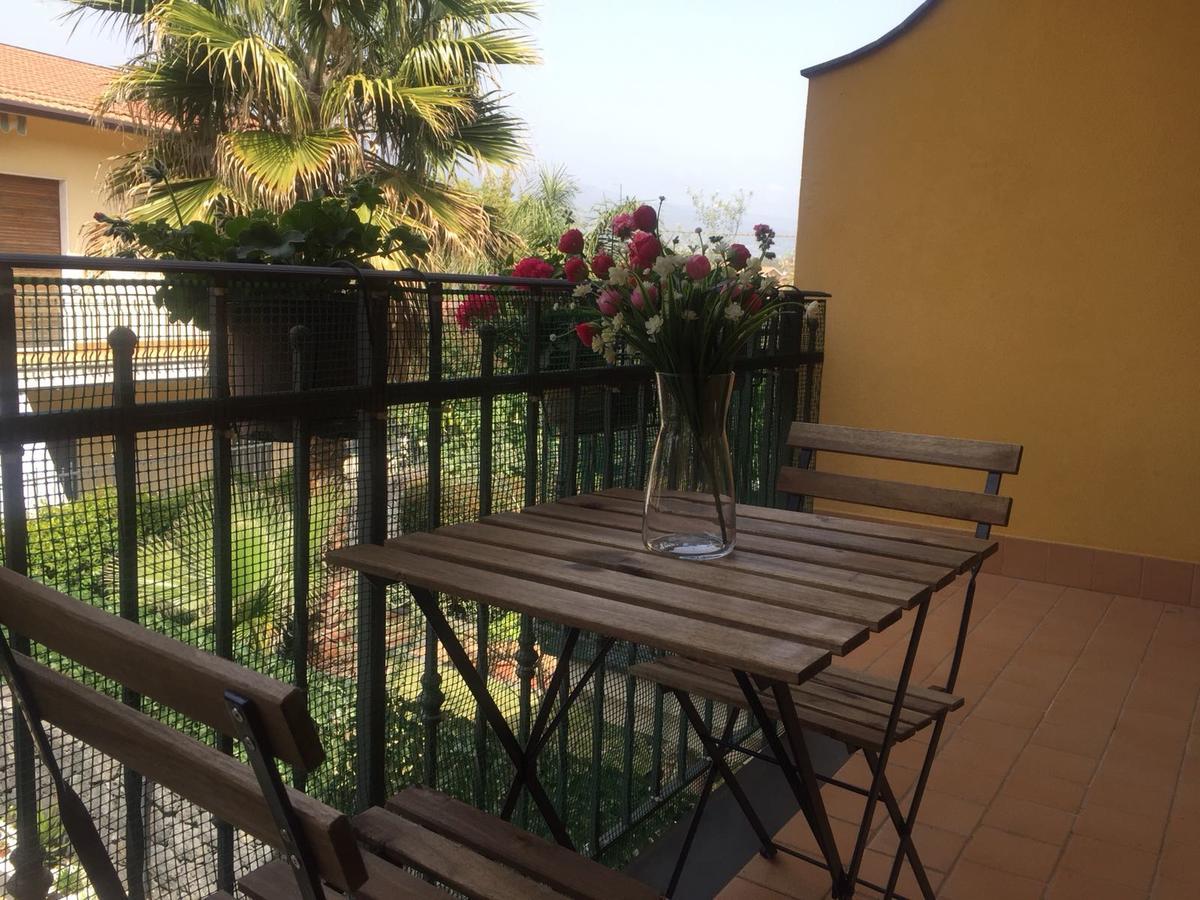 Gli Ulivi Dell'Etna Hotel Linera Bagian luar foto